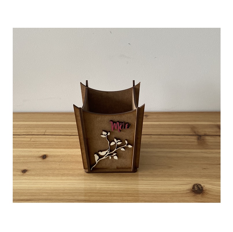 MADEIRA- CAIXA BICOS 10X12CM CAST. MÃE