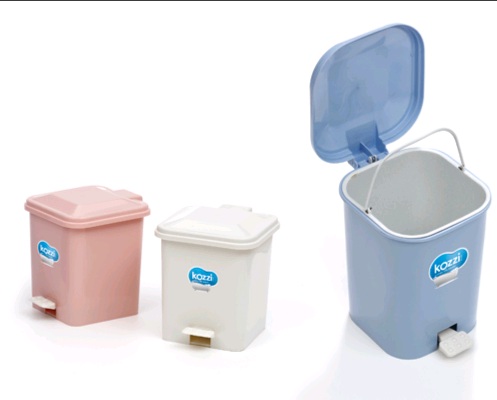BALDE C/PEDAL PEQUENO 5,5L